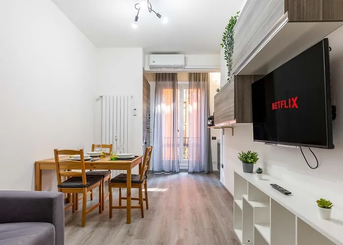 Duomo 10Min - Shopping District Apartment